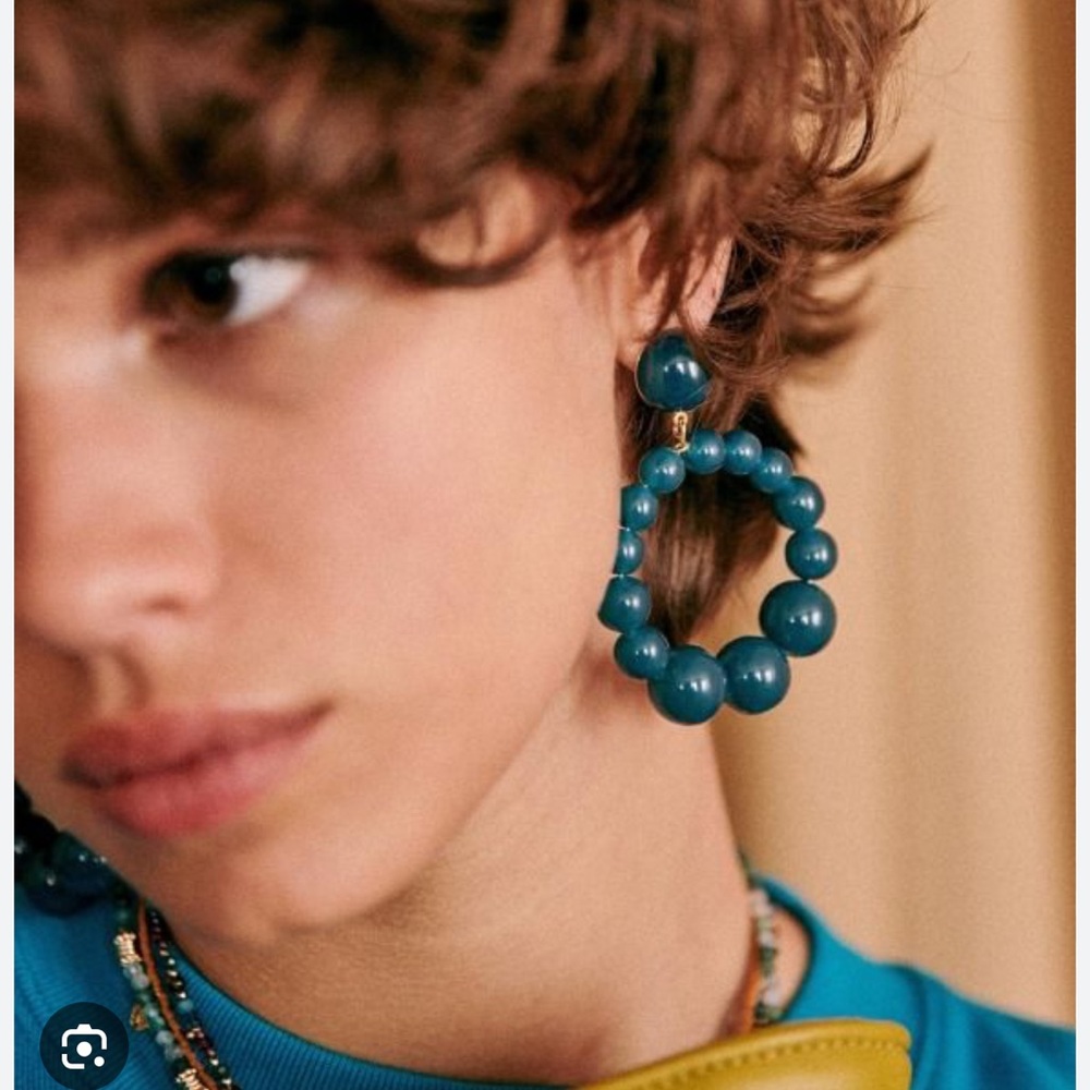 Sezane Charlie earring in denim blue. Good preowned condition